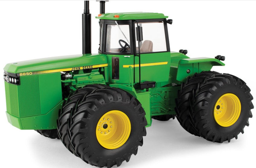 1 16 John Deere 8850 4WD With Front Rear Duals ERTL Prestige