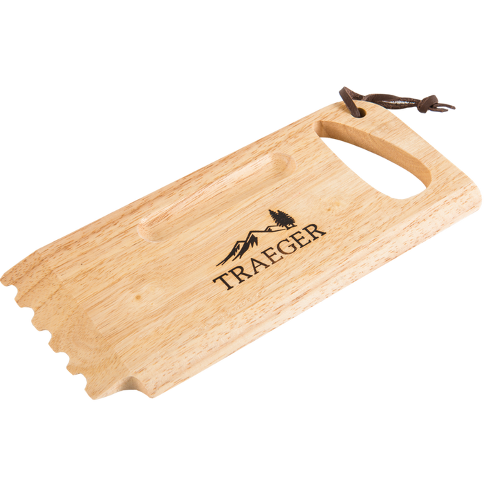 Traeger Wooden Grill Grate Scrape