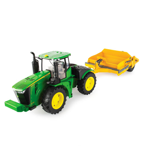 John Deere 1:16 Big Farm 9570R with Scraper